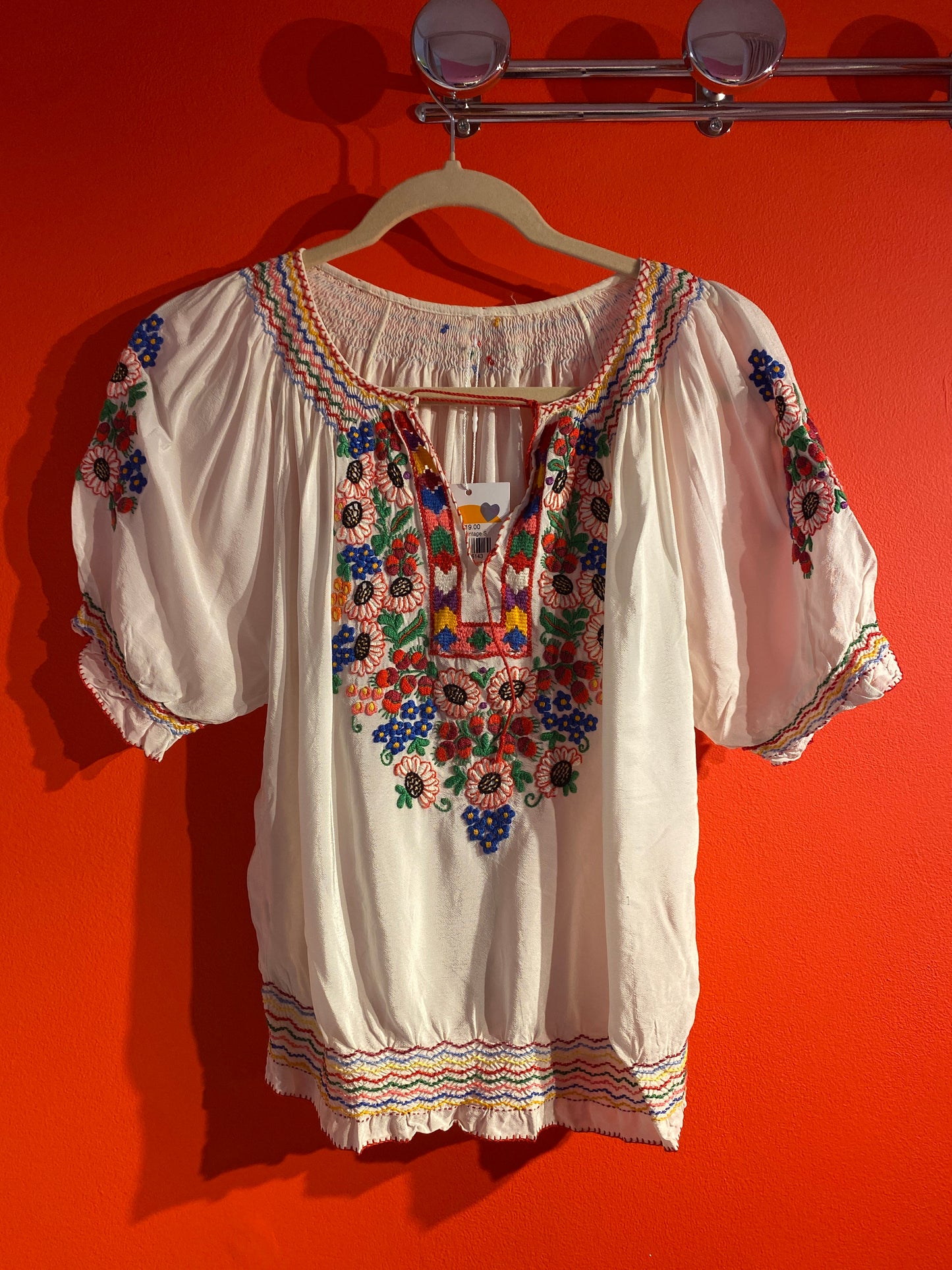 Top vintage brodé femme S
