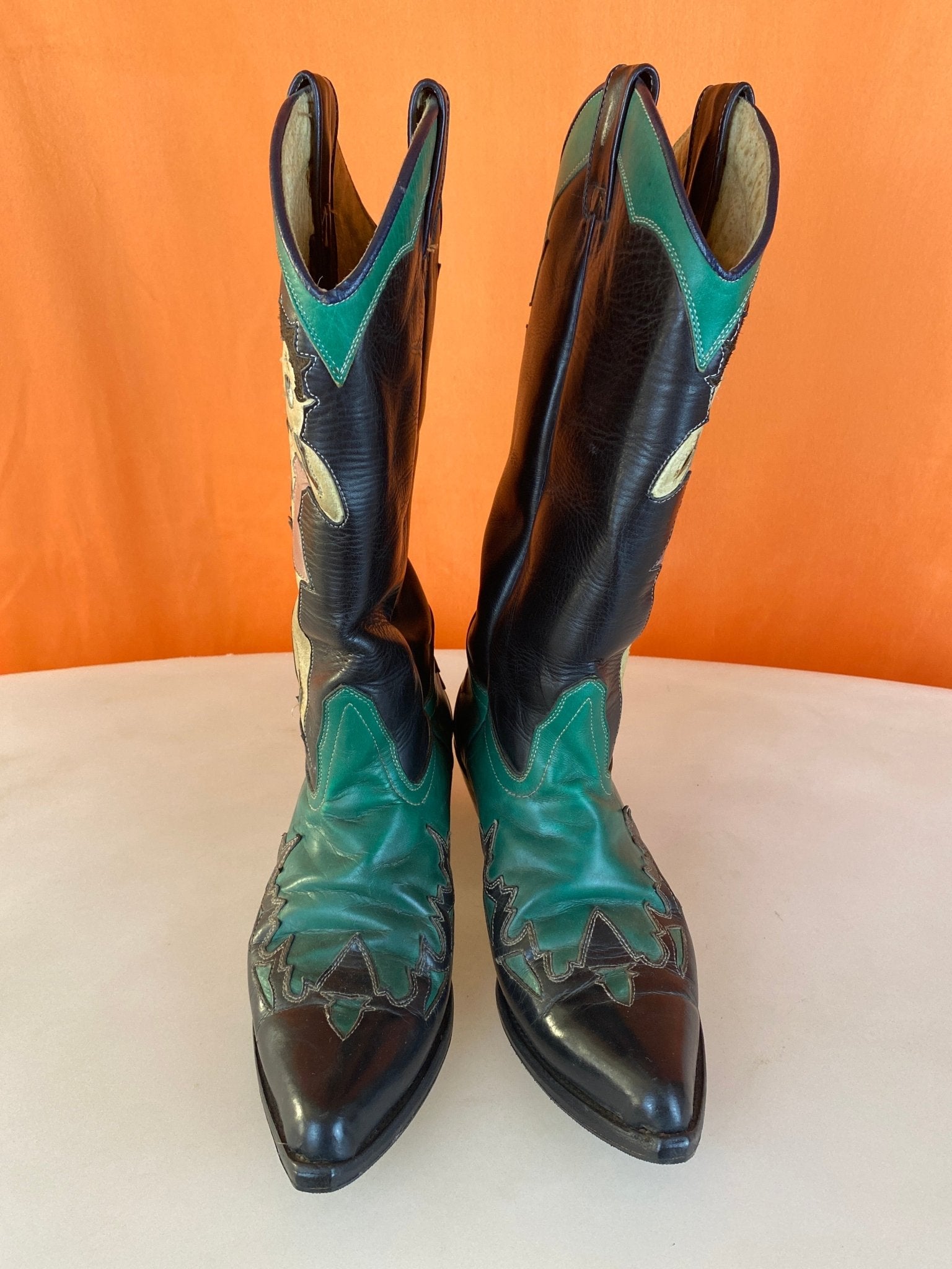 Magnifiques bottes santiags vintage faites main Betty Boop cuir vert et noir 37,5 - Trésor